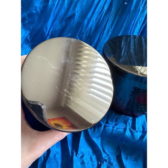 Stranger Things Bath and Body Works 3 Wick Candle Bundle New - Picture 2 of 9